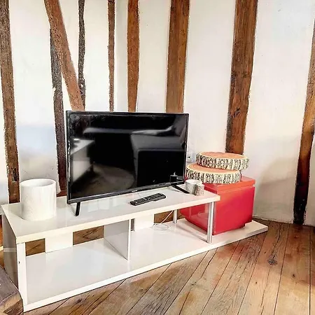 L'escale « 4/6 Personnes » Proche Centre Apartmán